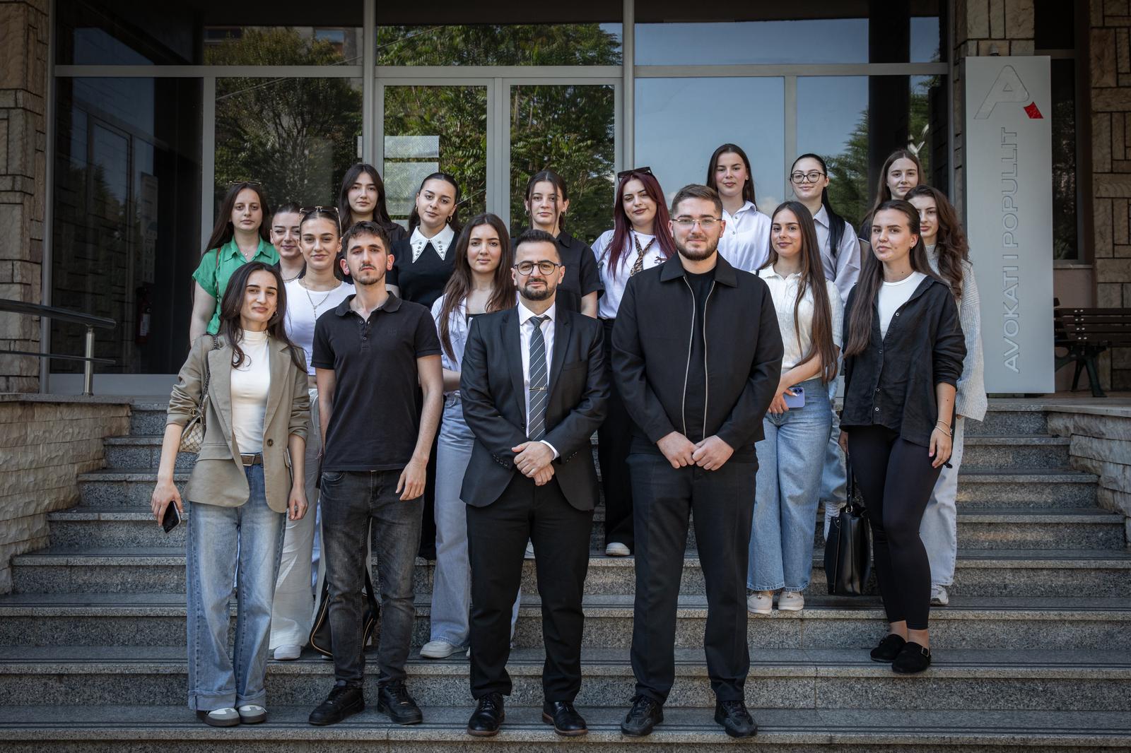 Avokati I Popullit Mirëpret Studentët E Drejtësisë: Të Rinjtë, Partneri Ynë Kry…